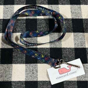 NWT Vineyard Vines all over whales Logo Lanyard